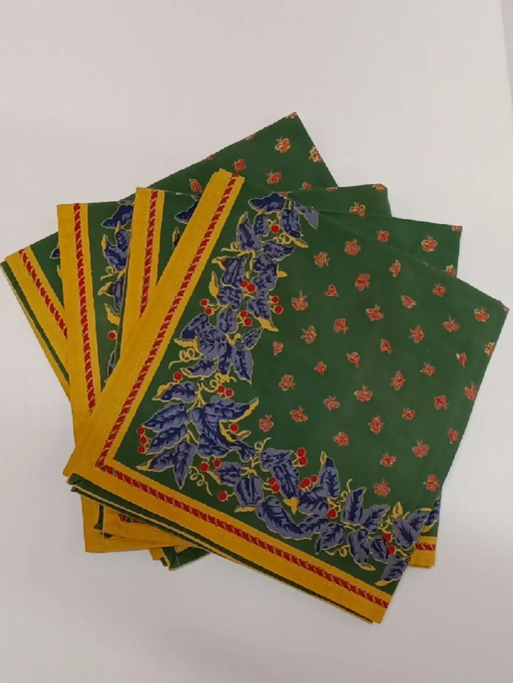 Williams Sonoma Vintage French Country Floral Cotton Napkin *Set of 4 *